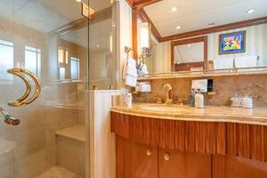 Starboard Guest Stateroom