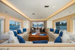 Salon Looking Aft