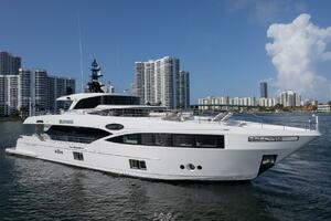 Yacht for sale SANTOSH